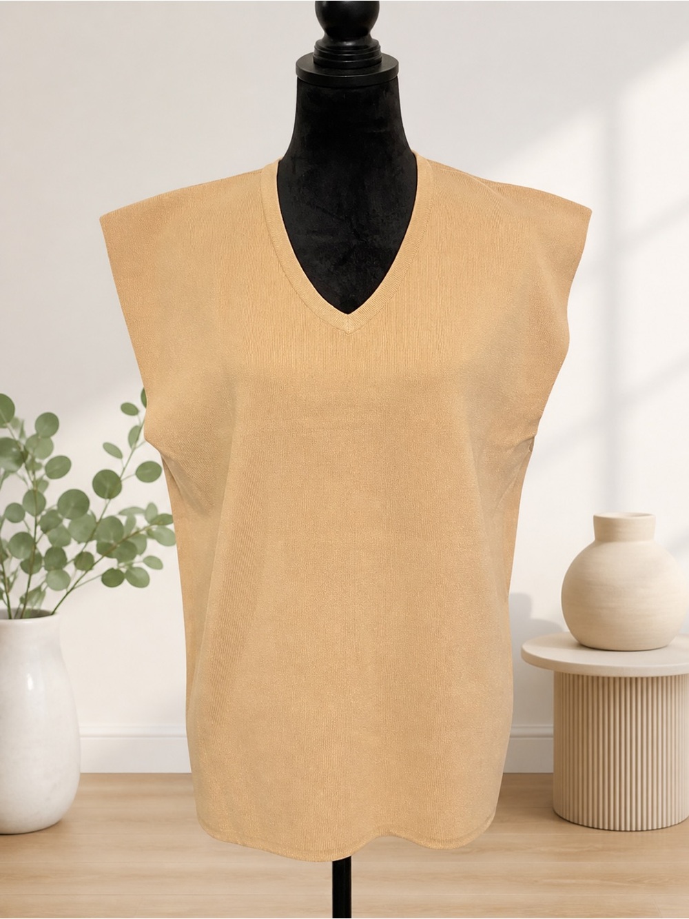 Aleeza Paris Camel Sleeveless V-Neck Knit Vest